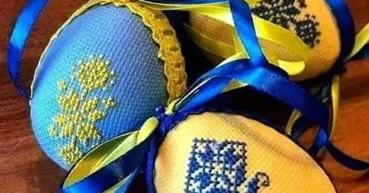 Привітання краснокутського селищного голови Ірини Карабут з Великоднем Привітання краснокутського селищного голови Ірини Карабут з Великоднем на порталі Gromada Group