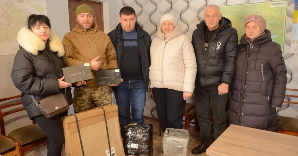 Фото Краснокутська селищна рада Краснокутці придбали обладнання бійцям 53 ОМБр, яка тримає оборону під Авдіївкою. на порталі Gromada Group